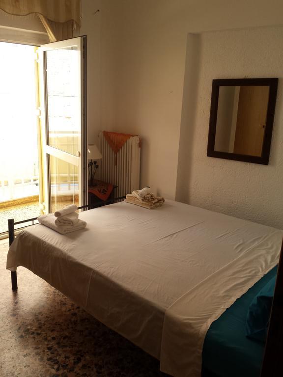 Apartment Froso On The Beach 罗希姆诺 客房 照片