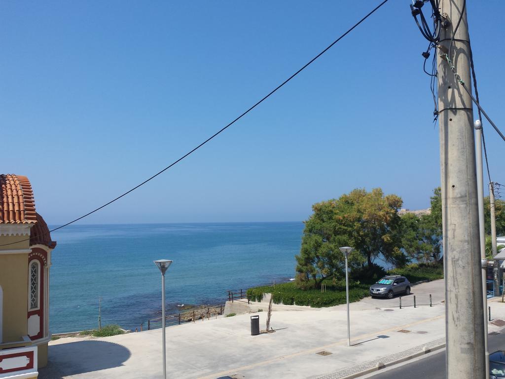 Apartment Froso On The Beach 罗希姆诺 客房 照片